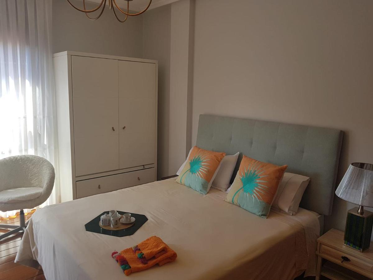 Apartamento En La Playa Con Parking Privado ゲチョ エクステリア 写真